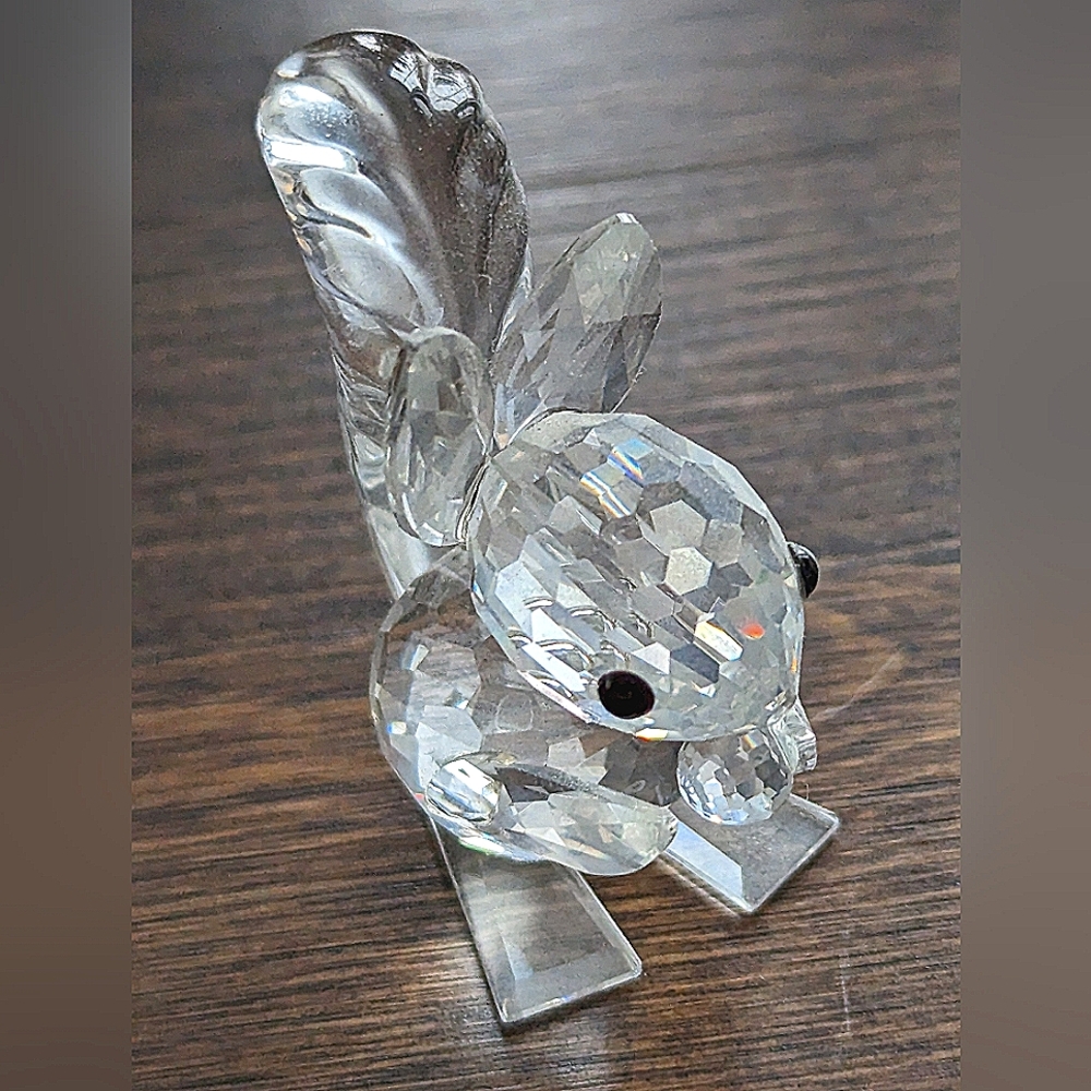 Crystal Squirrel 🐿️ - Picture 4 of 5